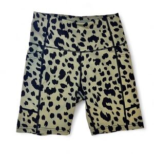 Nicole Miller Sport Small Green Leopard Print Biker Shorts Athleisure Active Gym